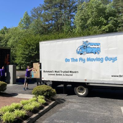 On the Fly Guys Moving Company near Chester VA